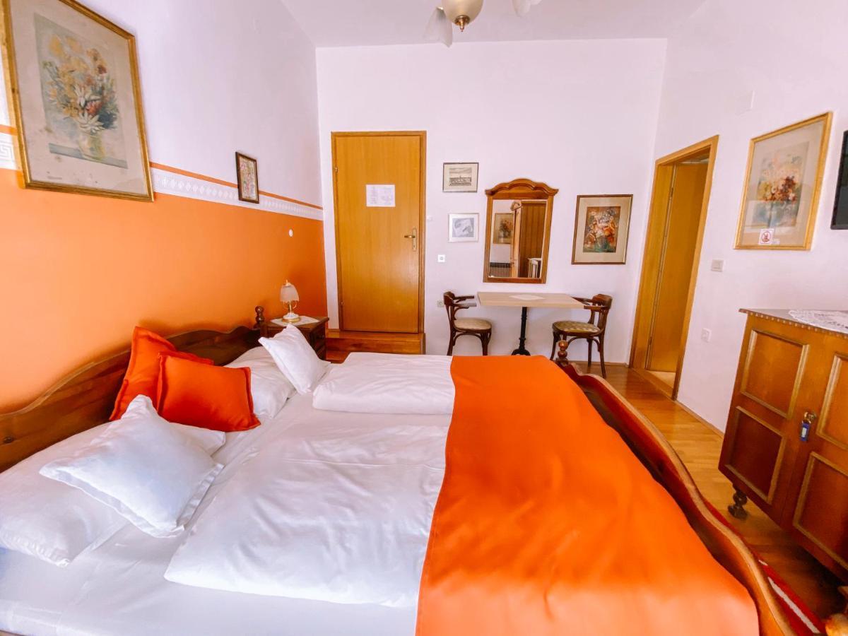 Guest House Sosi Umag Exterior foto